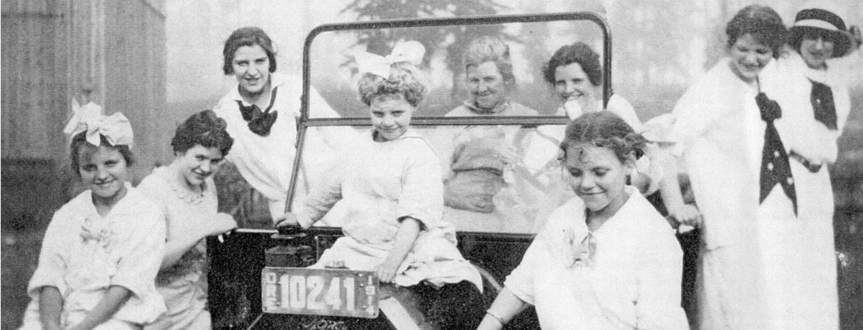 1914 Women of the Miller Family