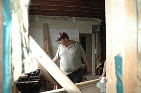 Watch your
                fingers!