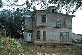 HEY! There is a house there!