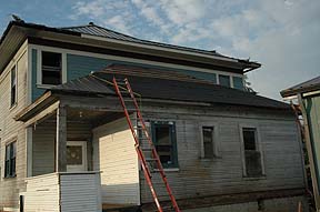 Live and in
                color!